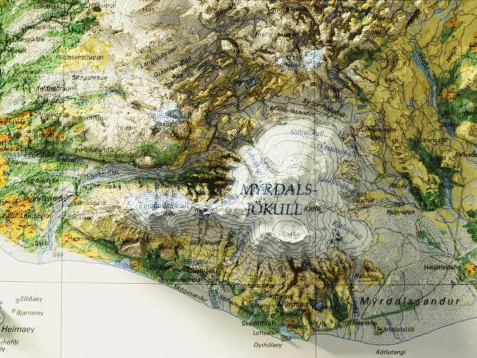 2D Iceland Elevation Map | 1998 Vintage Topographic Reproduction - Image 5